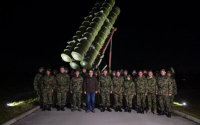 Министар Вучевић у новогодишњој ноћи обишao припаднике 250. ракетне бригаде